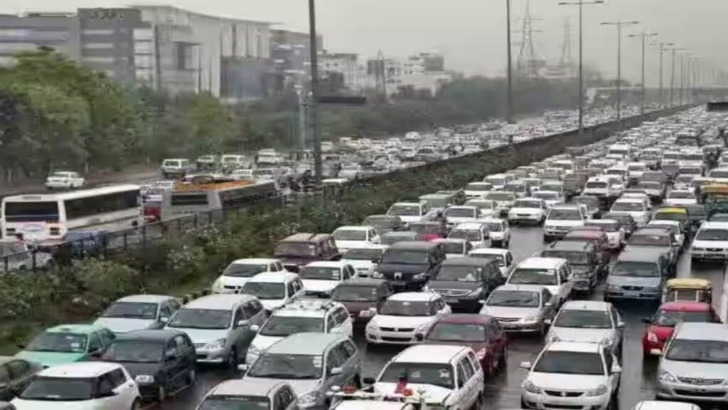 बिहार में लाखों गाड़ियों का रजिस्ट्रेशन सस्पेंड, पटना के वाहन चालकों की बढ़ी टेंशन