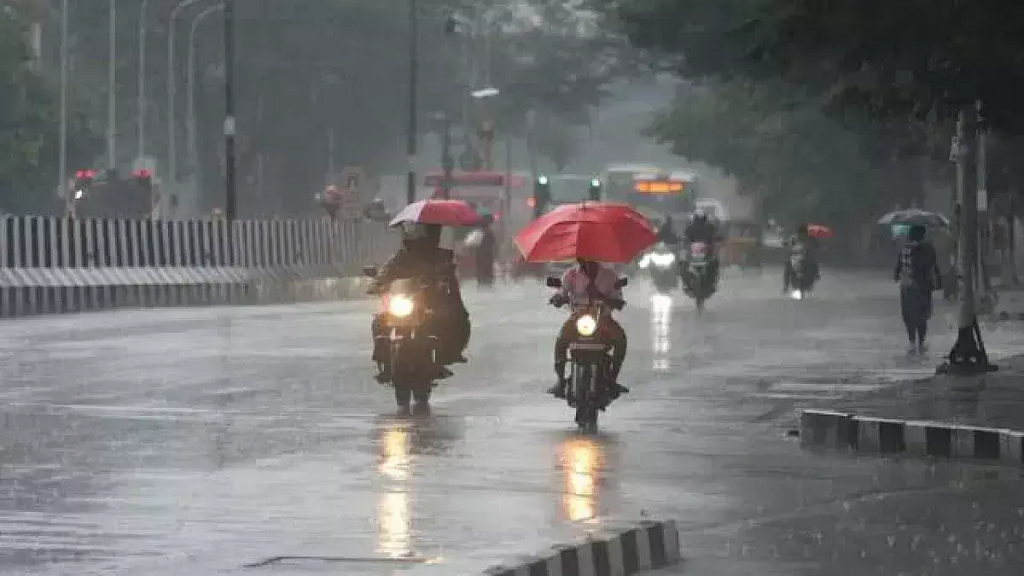 Delhi Rains Today: गरज के साथ हो सकती है बारिश, मौसम विभाग की खास चेतावनी, ज़रूरत हो तभी घर से निकलें