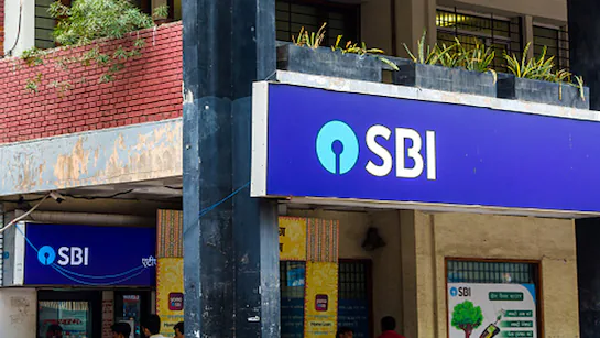 SBI Clerk Mains Result 2025: रिजल्ट आज हो सकता है जारी, जानें कहां और कैसे करें चेक