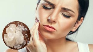 दांत दर्द चुटकी में खत्म! फिटकरी से बनाएं जादुई देसी दवा