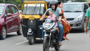 Two-Wheeler Toll Tax:एक्सप्रेस-वे पर बाइक-स्कूटी से टोल लगेगा या नहीं? सरकार बताया सच
