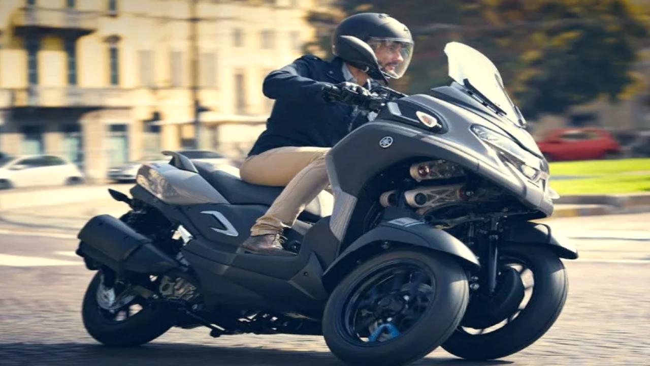 अब स्कूटर पर भी मिलेगी कार जैसी सेफ्टी! दुनिया का पहला एयरबैग वाला टू-व्हीलर लॉन्च, देखें फीचर्स