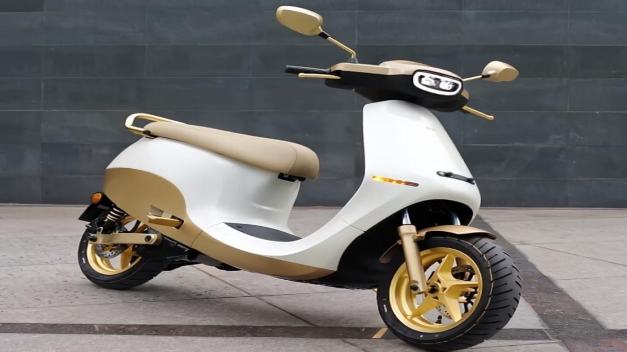 Ola Electric: चलते-चलते बंद हुआ ओला स्कूटर, कंज्यूमर कोर्ट का बड़ा फैसला- 'नया स्कूटर दें या पूरे पैसे ब्याज समेत लौटाएं'