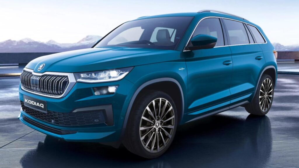 Skoda Kodiaq Recall: स्कोडा ने वापस मंगवाई अपनी लग्जरी SUV, एयरबैग में है बड़ी खराबी; चेक करें अपनी कार