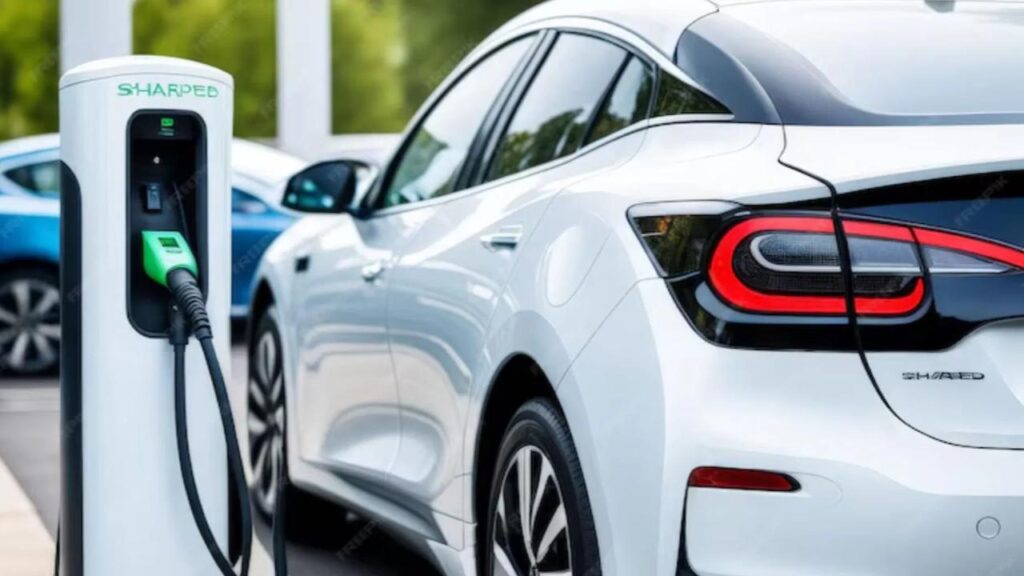 भूलकर भी न खरीदें इलेक्ट्रिक कार, अगर आप में हैं ये 3 कमियां! लेने से पहले जान लें ये कड़वा सच